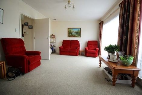 Photo of property in 1/46 Thackeray Street, Trentham, Upper Hutt, 5018