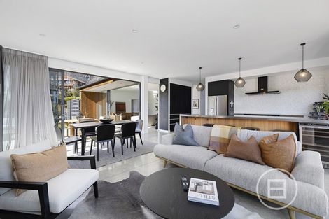 Photo of property in 9 Falconer Rise, Jacks Point, Queenstown, 9371