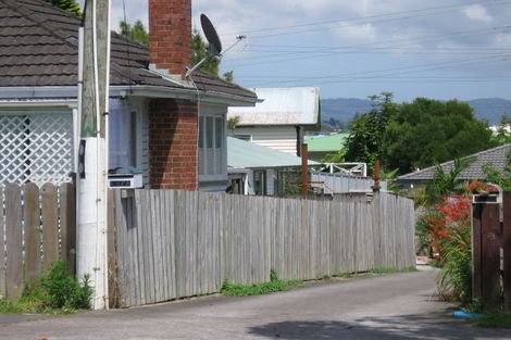 Photo of property in 137 St Georges Road, Avondale, Auckland, 0600