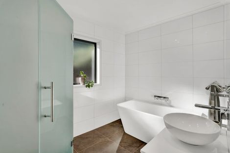Photo of property in 23a Marlin Terrace, Bell Block, New Plymouth, 4312
