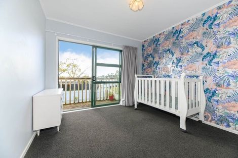 Photo of property in 220 Glengarry Road, Glen Eden, Auckland, 0602