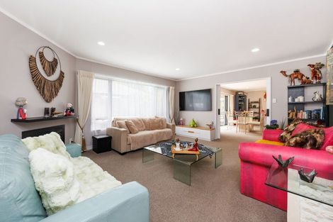 Photo of property in 21 Aspen Way, Kelvin Grove, Palmerston North, 4414