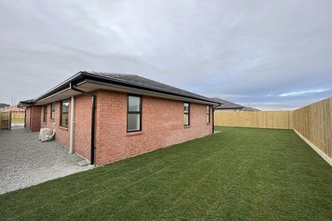 Photo of property in 14 Ned Place, Halswell, Christchurch, 8025