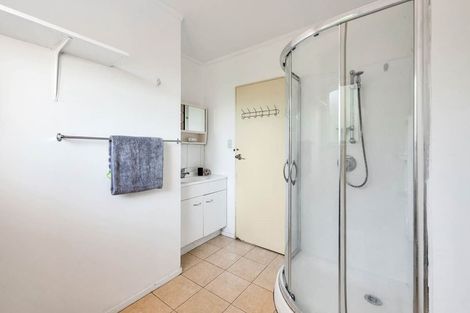 Photo of property in 2/19 Copley Street, New Lynn, Auckland, 0600