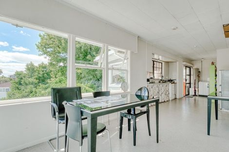 Photo of property in 8 Condliffe Place, New Windsor, Auckland, 0600