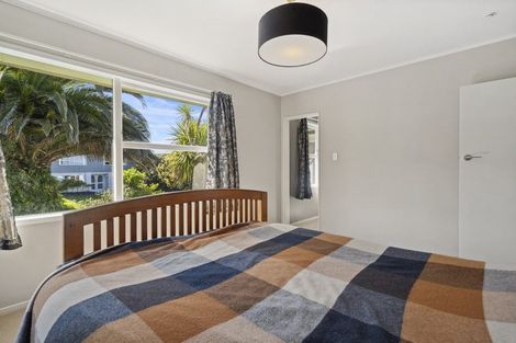 Photo of property in 28 Truro Road, Camborne, Porirua, 5026