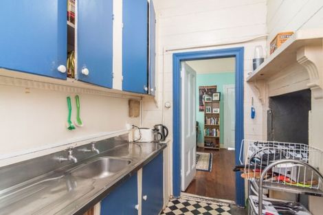 Photo of property in 104 Wallace Street, Mount Cook, Wellington, 6021