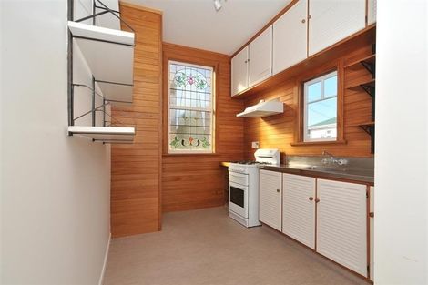 Photo of property in 103 Freyberg Street, Lyall Bay, Wellington, 6022