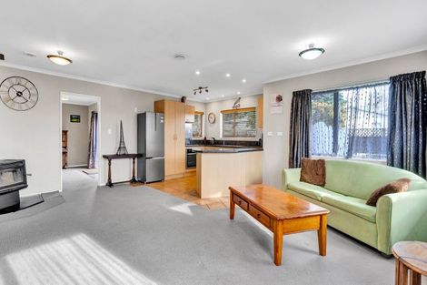 Photo of property in 12 Hunter Street, Normanby, Hawera, 4614