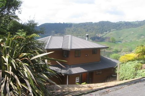 Photo of property in 6 Ridge Road, Lake Okareka, Rotorua, 3076