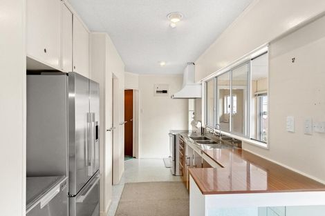 Photo of property in 452 Point Chevalier Road, Point Chevalier, Auckland, 1022