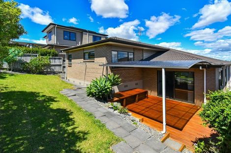 Photo of property in 54 Packspur Drive, Flat Bush, Auckland, 2016