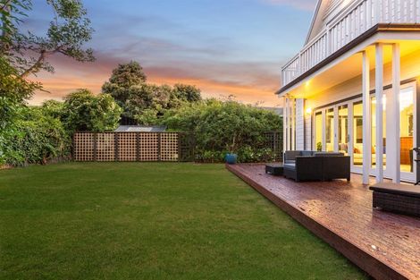 Photo of property in 60a Hobson Street, Thorndon, Wellington, 6011