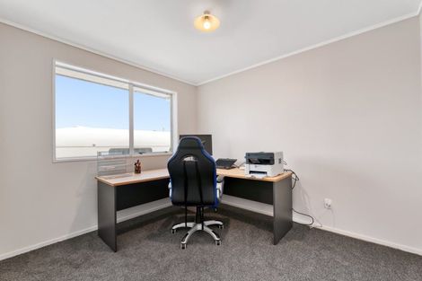 Photo of property in 3b Emerald Place, Papamoa Beach, Papamoa, 3118