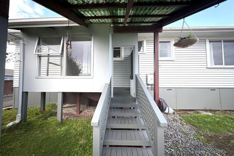 Photo of property in 1 Thomson Avenue, Dinsdale, Hamilton, 3204