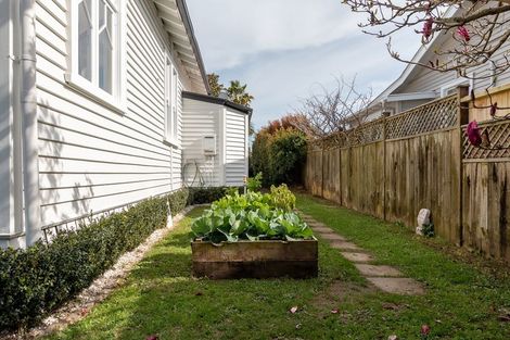 Photo of property in 2 Westminster Road, Mount Eden, Auckland, 1024