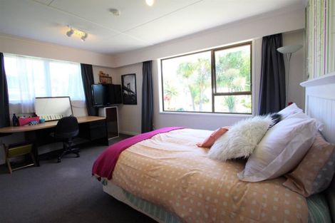 Photo of property in 11 Mitre Street, Gore, 9710