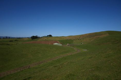 Photo of property in 247 Kaihau Road, Karioitahi, Waiuku, 2683