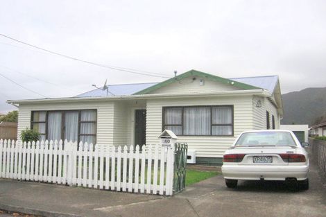 Photo of property in 160 Randwick Road, Moera, Lower Hutt, 5010