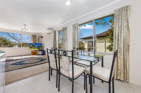 Photo of property in 10 Glucina Place, Glen Eden, Auckland, 0602