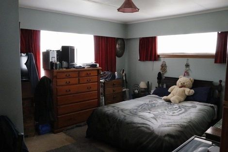 Photo of property in 38 Polson Street, Castlecliff, Whanganui, 4501