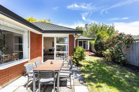 Photo of property in 2/111 Paparoa Street, Papanui, Christchurch, 8053