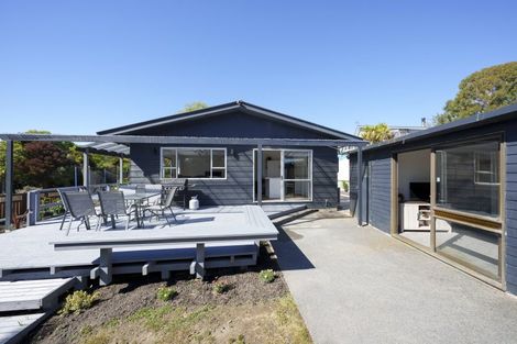 Photo of property in 49 Queens Avenue, Waikuku Beach, 7402
