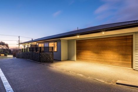 Photo of property in 17b Huia Street, Waikanae, 5036