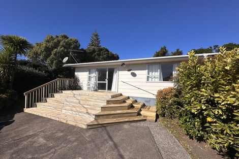Photo of property in 2/811a Te Atatu Road, Te Atatu Peninsula, Auckland, 0610