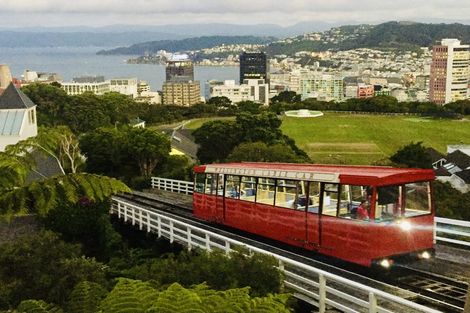 Photo of property in 18 Central Terrace, Kelburn, Wellington, 6012