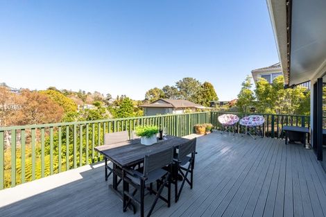 Photo of property in 10 Oliver Twist Avenue, Mellons Bay, Auckland, 2014