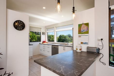 Photo of property in 1 Kinnel Grove, Papakowhai, Porirua, 5024