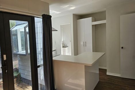 Photo of property in 20a Olivia Crescent, Tawa, Wellington, 5028