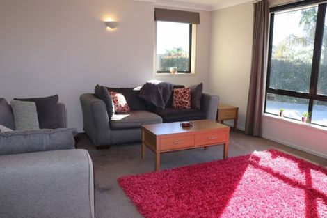 Photo of property in 18 Waipuna Grove, Welcome Bay, Tauranga, 3112