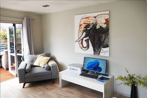 Photo of property in 4 The Fairway, Whakatane, 3120