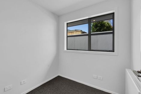 Photo of property in 9a Strandon Place, Strandon, New Plymouth, 4312