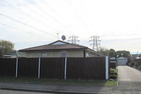 Photo of property in 1/17 Takaro Avenue, Sockburn, Christchurch, 8042