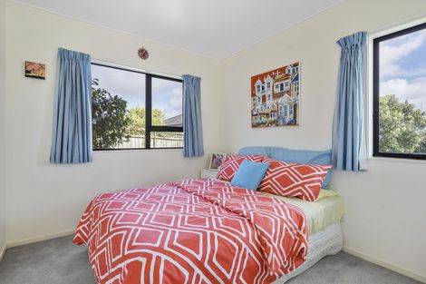 Photo of property in 78b Litten Road, Cockle Bay, Auckland, 2014