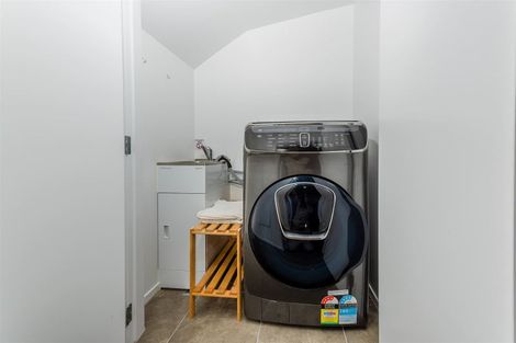 Photo of property in 2 Mayfly Lane, Hobsonville, Auckland, 0616