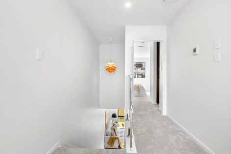 Photo of property in 102b Te Oneroa Way, Long Bay, Auckland, 0630