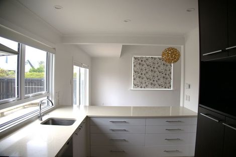 Photo of property in 17 Campbell Street, Karori, Wellington, 6012