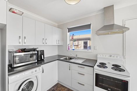 Photo of property in 7/73 Clare Road, St Albans, Christchurch, 8014