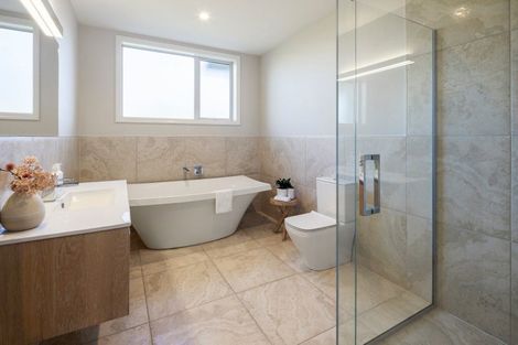 Photo of property in 129 Saint Kilda Road, Cambridge, 3434