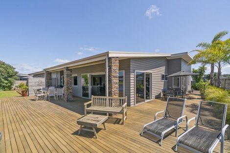 Photo of property in 119 Harbour Drive, Matarangi, Whitianga, 3592