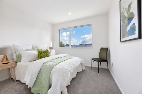 Photo of property in 3e Kingdale Road, Henderson, Auckland, 0610