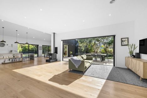 Photo of property in 7 Kanuka Close, Waikanae, 5036