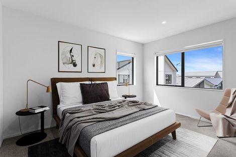 Photo of property in 22 Port Way, Rosehill, Papakura, 2113