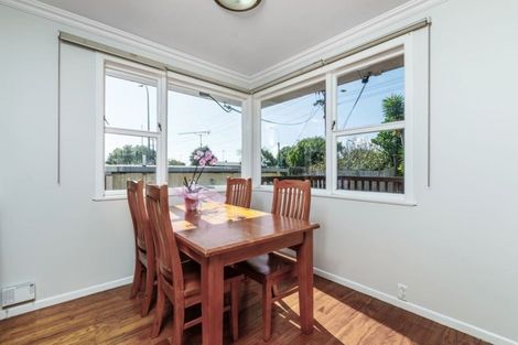 Photo of property in 1/120 Archers Road, Glenfield, Auckland, 0629