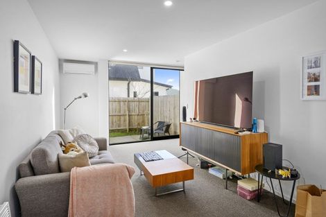 Photo of property in 9 Verlamio Lane, Edgeware, Christchurch, 8013