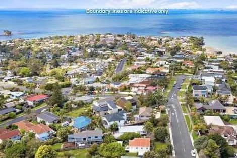 Photo of property in 1/12 Firth Road, Torbay, Auckland, 0630